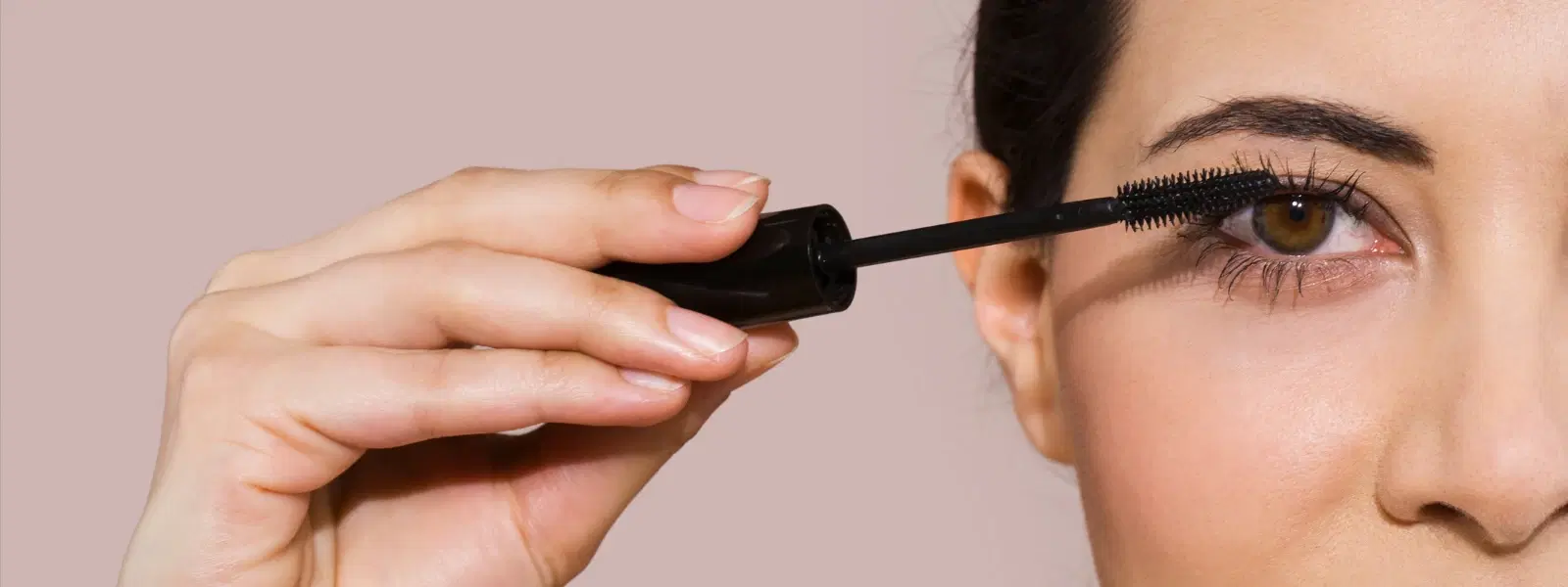 Waterproof vs Volumizing Mascara: Which One Wins?