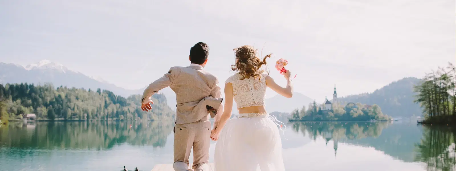 Ultimate Checklist for Famous Honeymoon Destinations